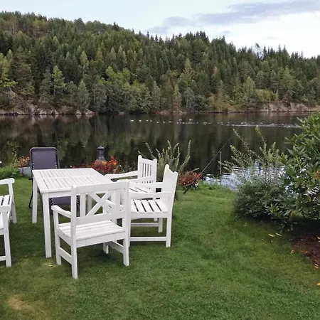 Three-bedroom Holiday In Feriehus